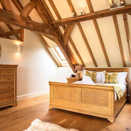 Coed Farm-Hot Tub-Sleeps 12-Near Brecon Villa Exterior foto