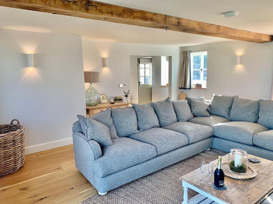 Coed Farm-Hot Tub-Sleeps 12-Near Brecon Villa Exterior foto