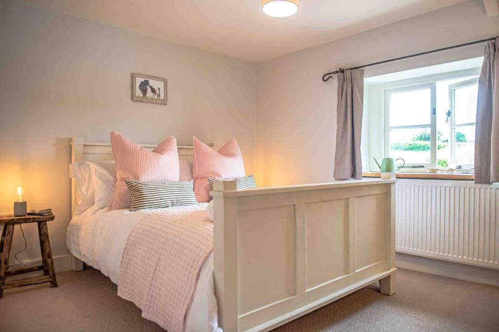 Coed Farm-Hot Tub-Sleeps 12-Near Brecon Villa Exterior foto